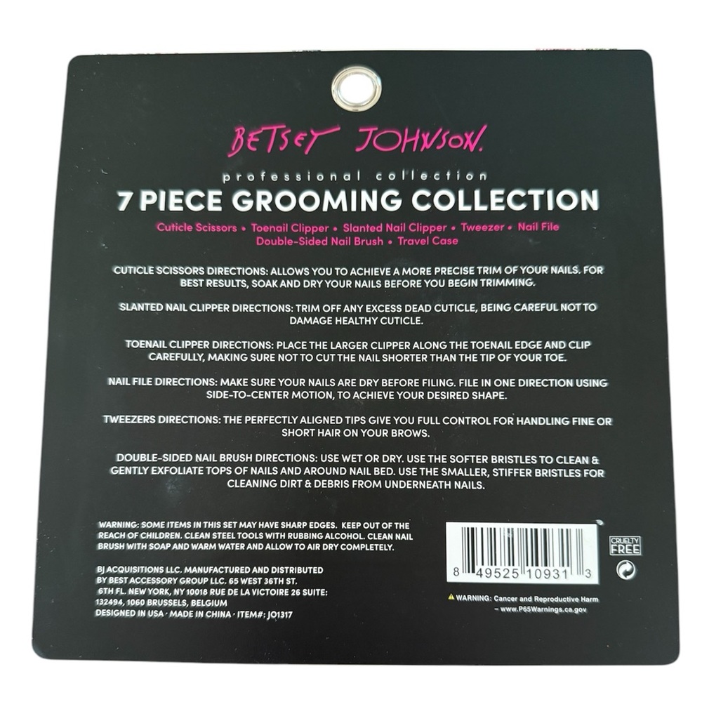 Betsey Johnson 7 Piece Grooming Collection - Picture 3 of 4